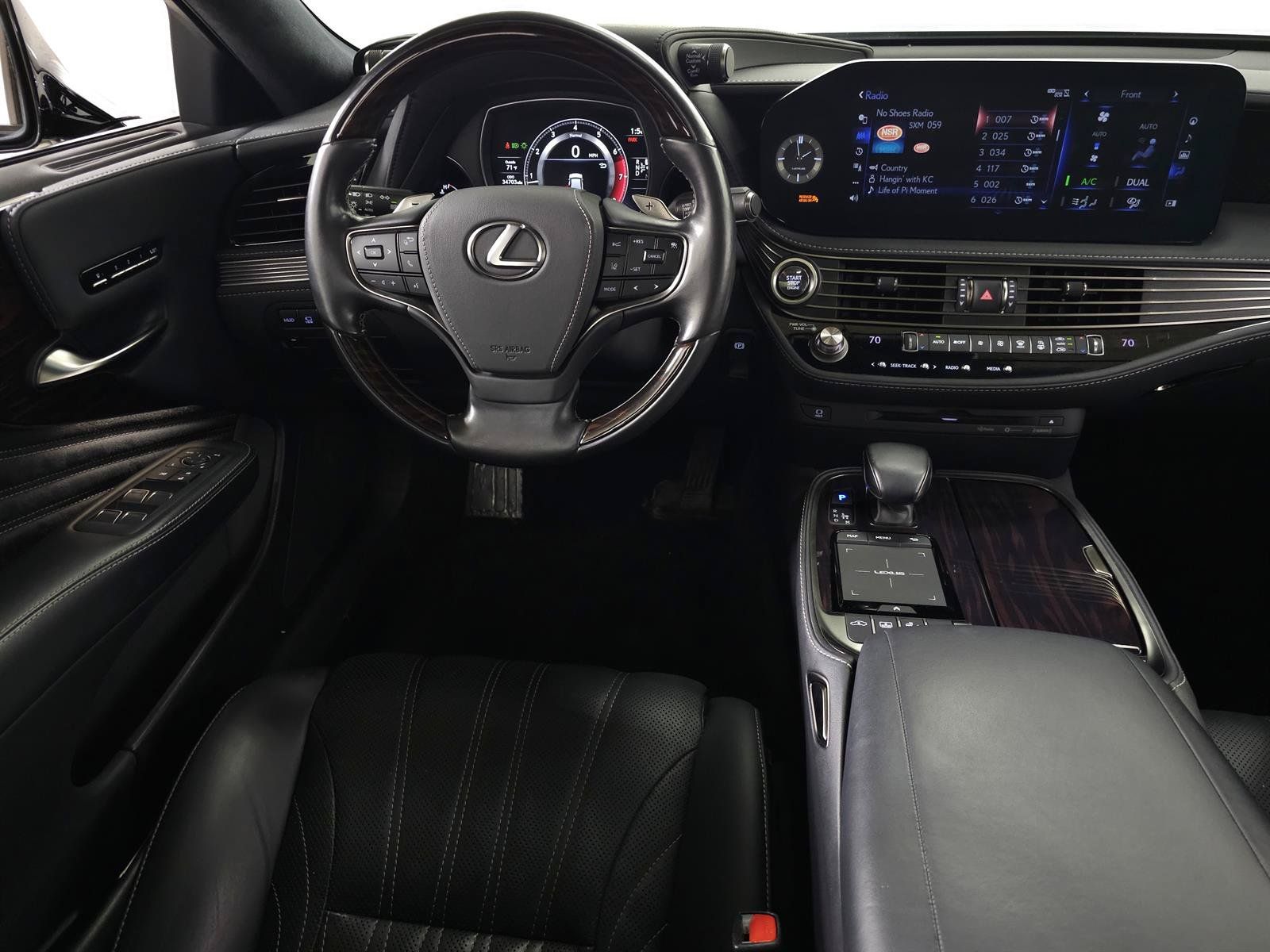 Used 2022 Lexus LS 500 AWD w/ Interior Upgrade Package image 19