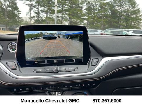 Used 2023 Chevrolet Blazer Premier w/ Enhanced Convenience Package image 17