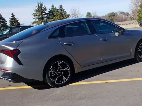 New 2026 Kia K5 GT-Line image 3