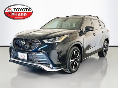 Used 2022 Toyota Highlander XSE