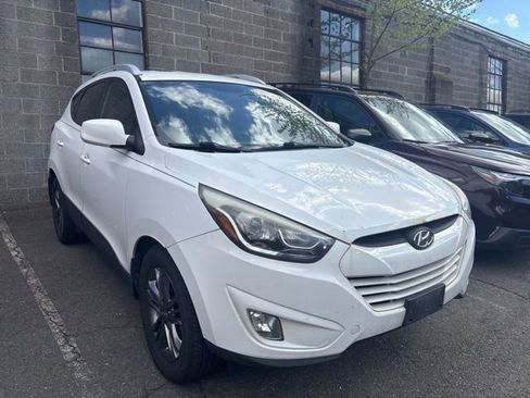 Used 2014 Hyundai Tucson SE image 11