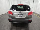 Used 2013 Kia Sorento LX image 4