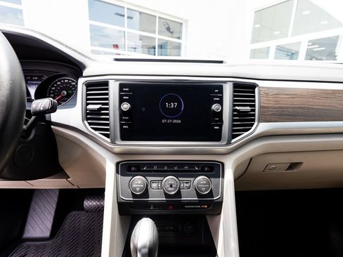 Used 2021 Volkswagen Atlas SE w/ Panoramic Sunroof Package FWD image 28