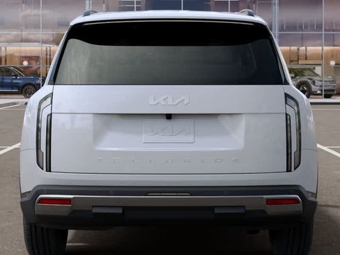 New 2027 Kia Telluride EX FWD image 13