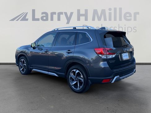 Used 2022 Subaru Forester Touring w/ Popular Package #3 AWD/4WD image 3