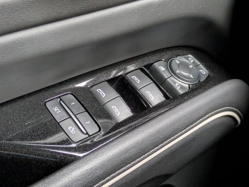 Used 2021 Cadillac Escalade Premium Luxury w/ Driver Assist Tech Package image 16