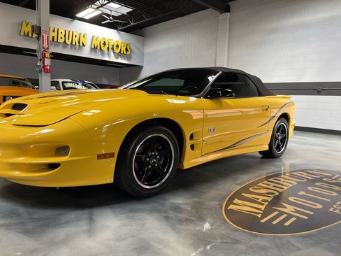 Used 2002 Pontiac Firebird Trans Am image 2