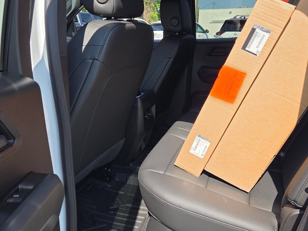 New 2026 Chevrolet Colorado Trail Boss AWD/4WD image 5