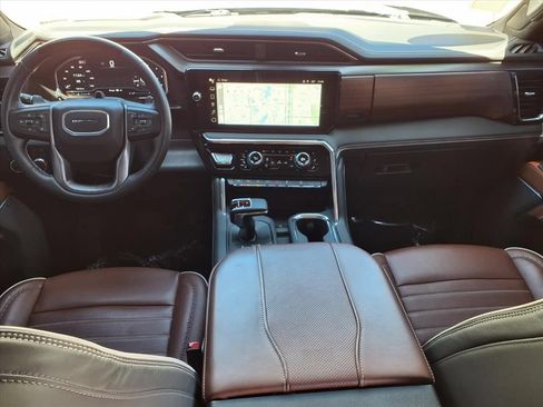 Used 2025 GMC Sierra 1500 Denali Ultimate AWD/4WD image 16