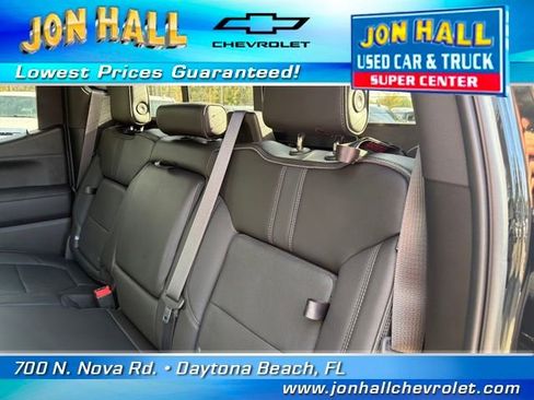 Used 2021 Chevrolet Silverado 1500 High Country w/ Technology Package image 24