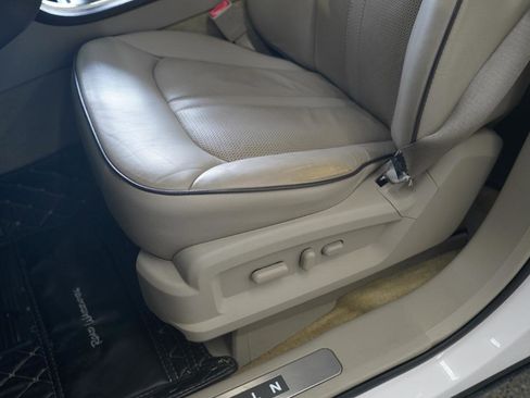 Used 2015 Lincoln MKX FWD w/ Equipment Group 102A image 27