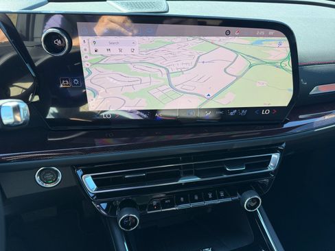 New 2025 Chevrolet Traverse RS FWD image 12