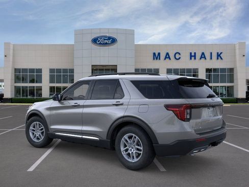 New 2025 Ford Explorer Active w/ Active Comfort Package image 4