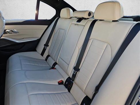 Used 2023 BMW M340i w/ Premium Package image 20