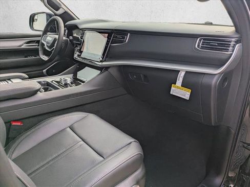 New 2026 Jeep Grand Wagoneer Limited image 16