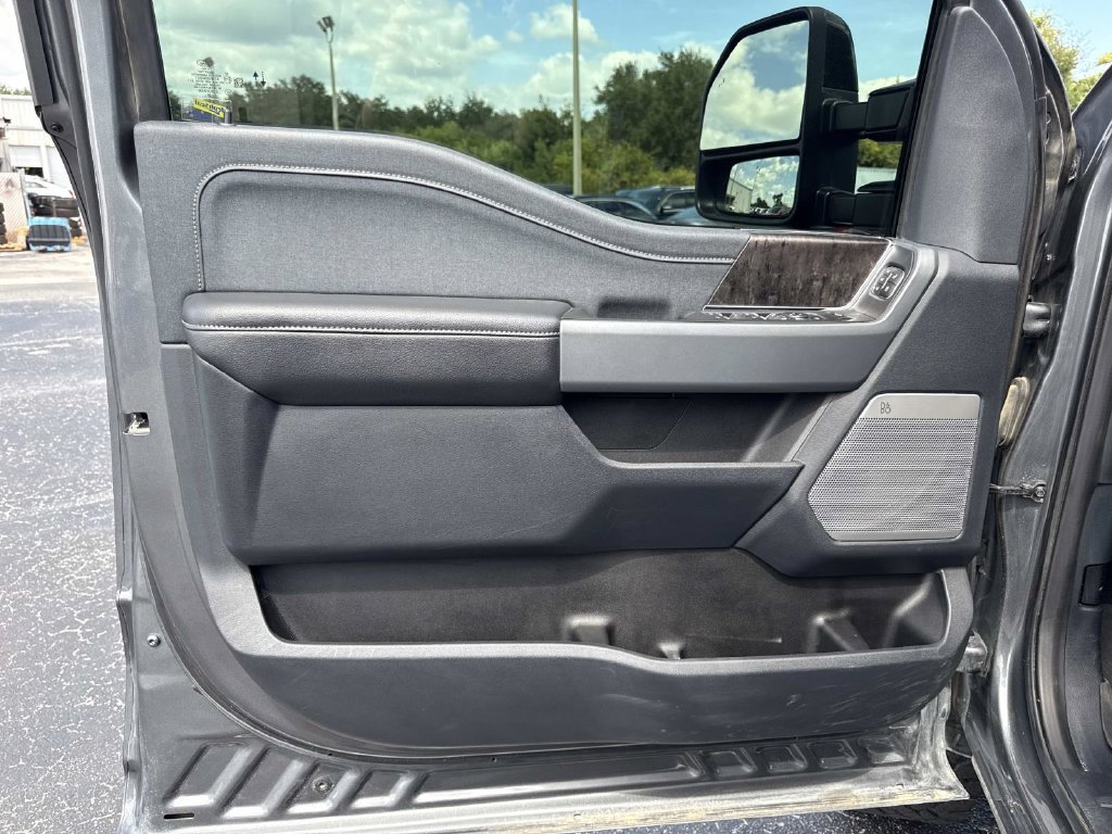 Used 2024 Ford F350 Lariat w/ Tremor Off-Road Package AWD/4WD image 18