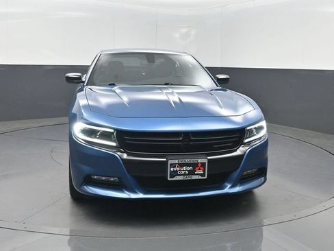 Used 2022 Dodge Charger SXT w/ Blacktop Package AWD/4WD image 39
