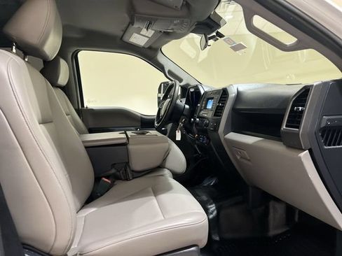 Used 2022 Ford F550 4x4 Crew Cab Super Duty w/ Power Equipment Group image 22