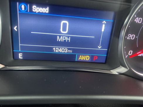 Certified 2023 GMC Acadia SLE w/ Driver Convenience Package image 10