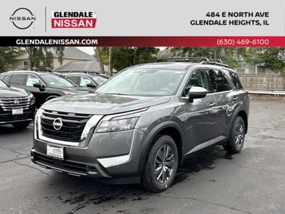 New 2025 Nissan Pathfinder SV