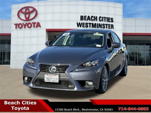Used 2016 Lexus IS 200t image 5
