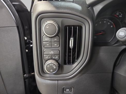 New 2026 Chevrolet Silverado 1500 Custom Trail Boss w/ Turbomax Blackout Package AWD/4WD image 26