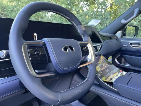 New 2026 INFINITI QX80 4WD w/ Sport Exterior Package image 19