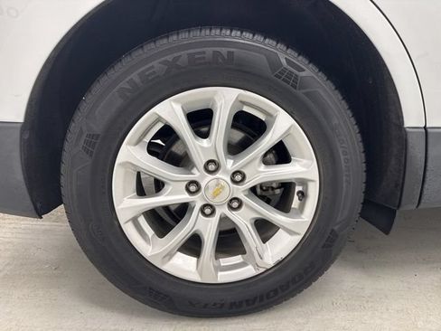 Used 2018 Chevrolet Equinox LS FWD image 30