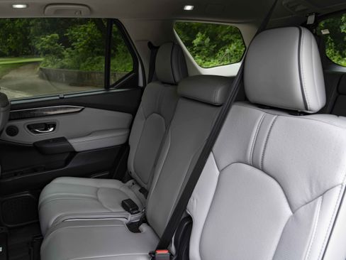 Certified 2025 Honda Pilot Elite image 18