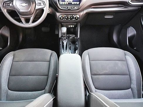 Used 2022 Chevrolet TrailBlazer LT w/ Convenience Package image 20