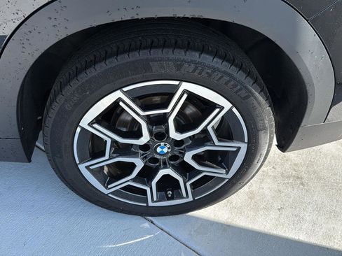 Used 2025 BMW X2 xDrive28i w/ Premium Package AWD/4WD image 32