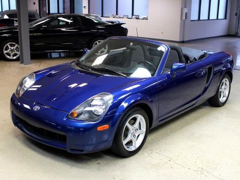 Used 2001 Toyota MR2 image 6