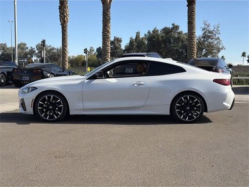 Certified 2025 BMW M440i Coupe w/ Driving Assistance Package image 10