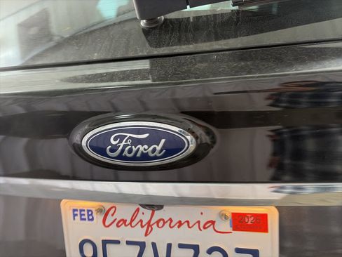 Used 2020 Ford Edge SEL w/ Convenience Package image 11