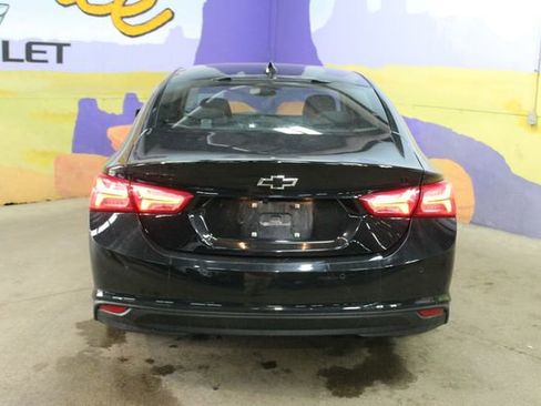 Used 2024 Chevrolet Malibu LT w/ Midnight Edition FWD image 7
