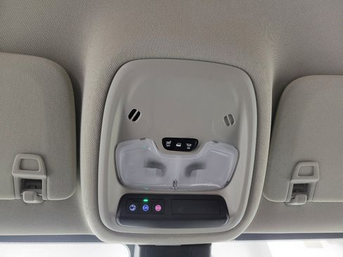 Used 2025 Buick Encore GX Preferred image 18