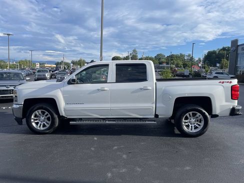 Used 2018 Chevrolet Silverado 1500 LT w/ All Star Edition AWD/4WD image 3