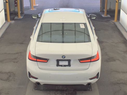 Used 2019 BMW 330i Sedan w/ Convenience Package RWD image 8