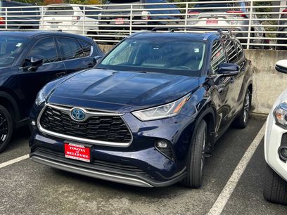 Used 2022 Toyota Highlander Platinum