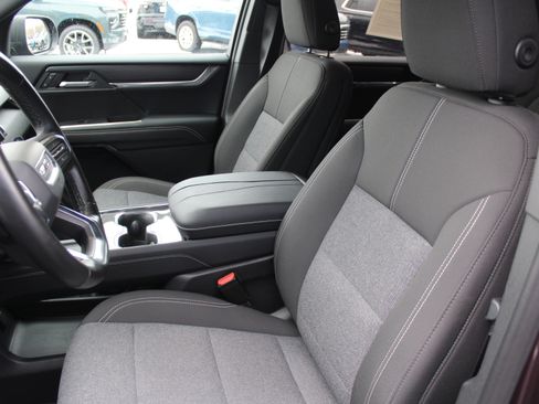 Certified 2025 GMC Acadia Elevation w/ LPO, Floor Liner Package image 11