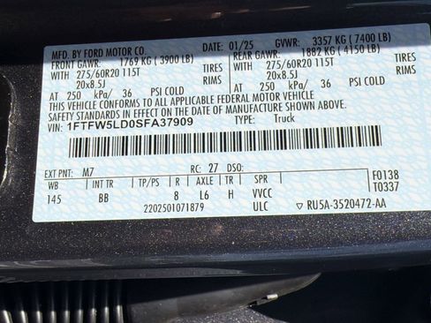 Used 2025 Ford F150 Lariat w/ Equipment Group 502A High AWD/4WD image 14