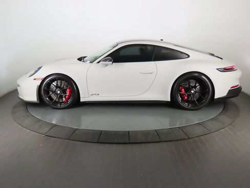 Certified 2023 Porsche 911 GT3 RWD image 2