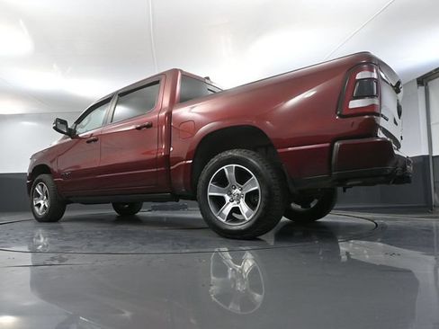 Used 2020 RAM 1500 Sport w/ Level 2 Equipment Goup w/2_L AWD/4WD image 44