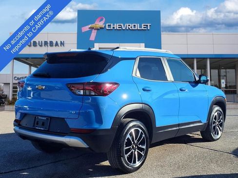 Used 2024 Chevrolet TrailBlazer LT w/ LT Cold Weather Package image 4