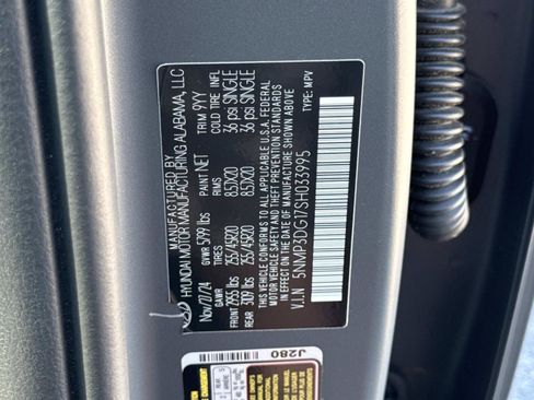Certified 2025 Hyundai Santa Fe Limited AWD/4WD image 31