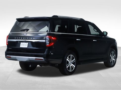 Certified 2024 Ford Expedition Limited image 12