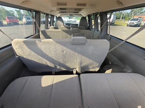 Used 2014 Chevrolet Express 3500 LT w/ LT Preferred Equipment Group RWD image 29