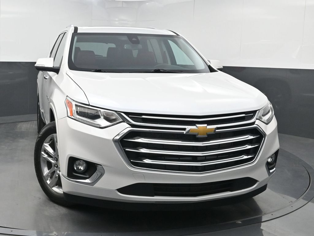 Used 2021 Chevrolet Traverse High Country FWD image 42