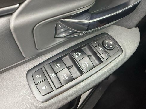 Used 2018 RAM 1500 Big Horn AWD/4WD image 10