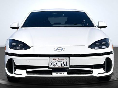 Used 2023 Hyundai Ioniq 6 SEL RWD image 3